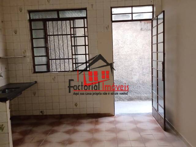 Casa para Locação em Belo Horizonte - 2