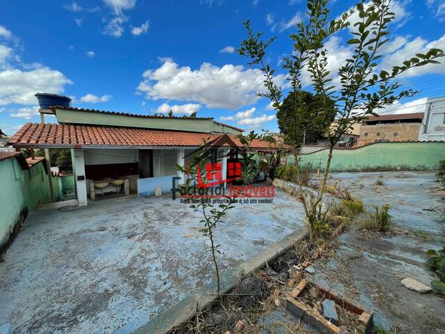 #2463 - Casa para Venda em Belo Horizonte - MG - 2