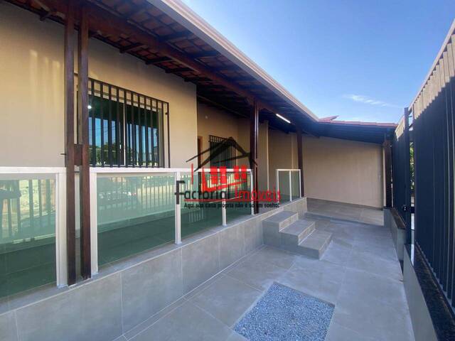 Casa para Venda em Belo Horizonte - 2